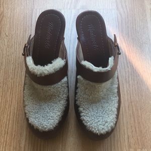 Madewell Mindy Shearling Clogs